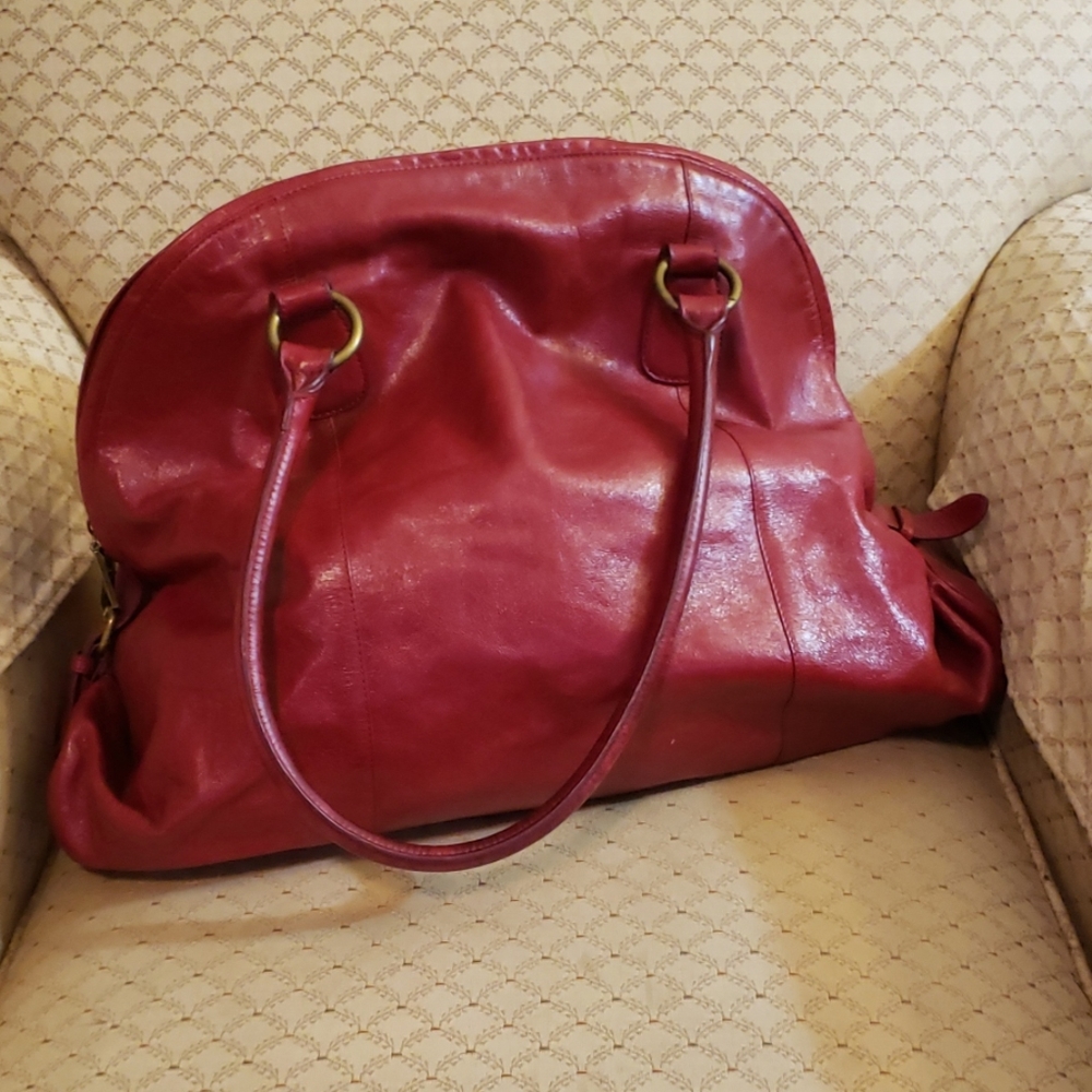 Hobo International Red Leather Shoulder Bag